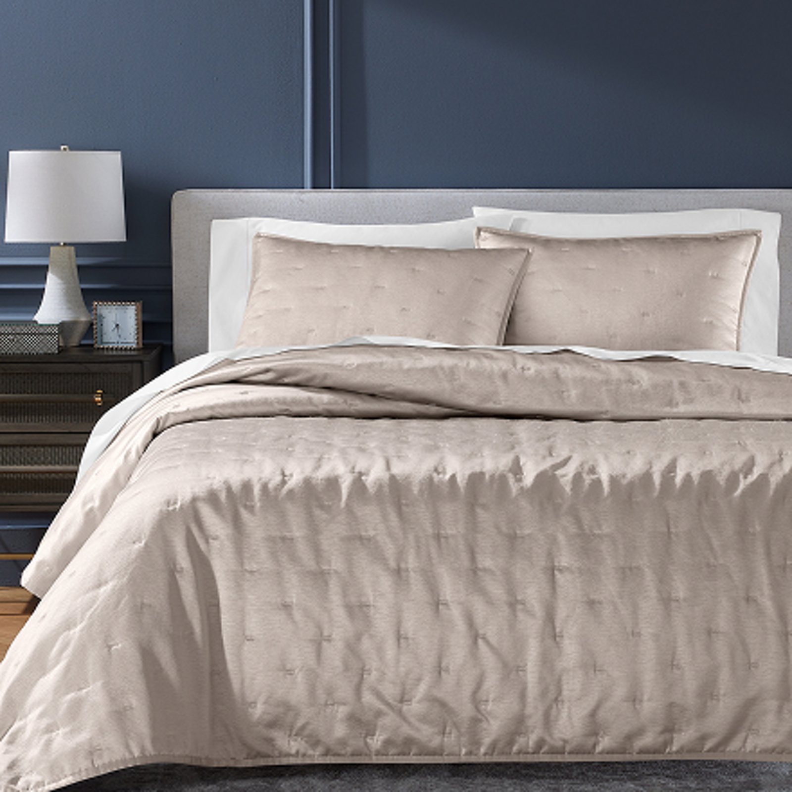 Quilts & Bedspreads